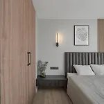 Nature Park Near River, Modern 2bed, Fast Wi-fi, Kitchen Oven * ヴィリニュス