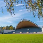 Nature Park Near River, Modern 2bed, Fast Wi-fi, Kitchen Oven Lägenhet *