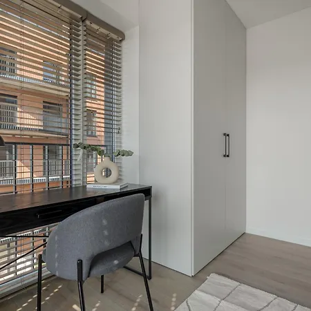 Nature Park Near River, Modern 2bed, Fast Wi-fi, Kitchen Oven Apartamento *