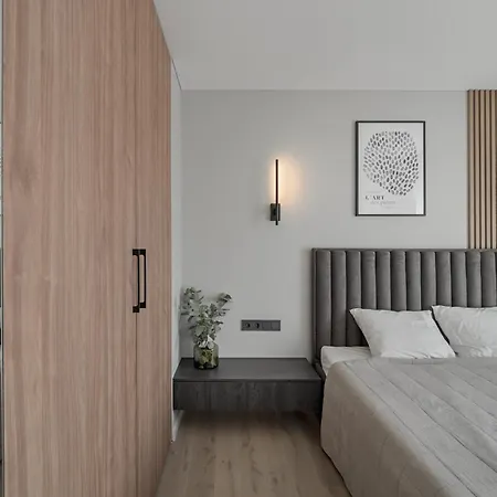 Nature Park Near River, Modern 2bed, Fast Wi-fi, Kitchen Oven * Vilna