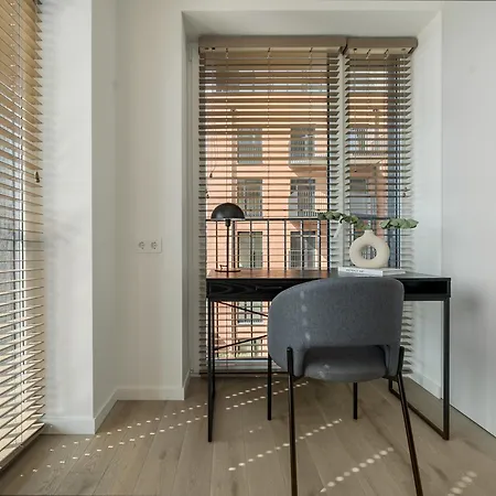 公寓 Nature Park Near River, Modern 2bed, Fast Wi-fi, Kitchen Oven *