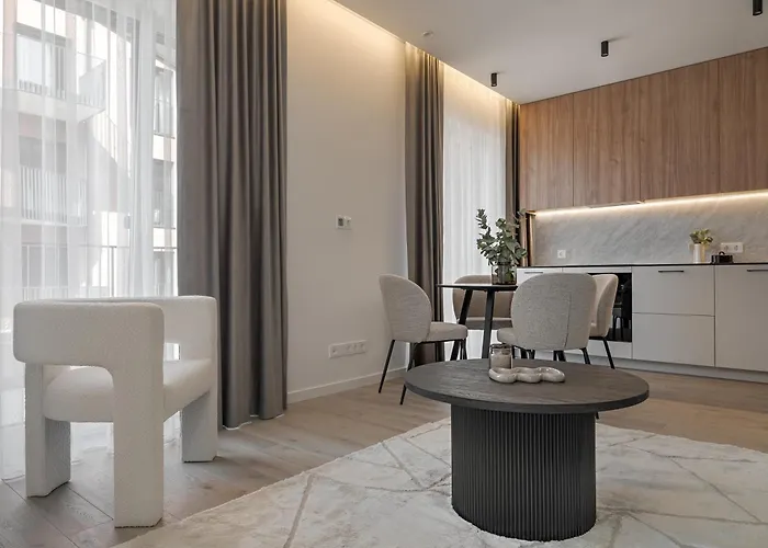 公寓 Nature Park Near River, Modern 2bed, Fast Wi-fi, Kitchen Oven